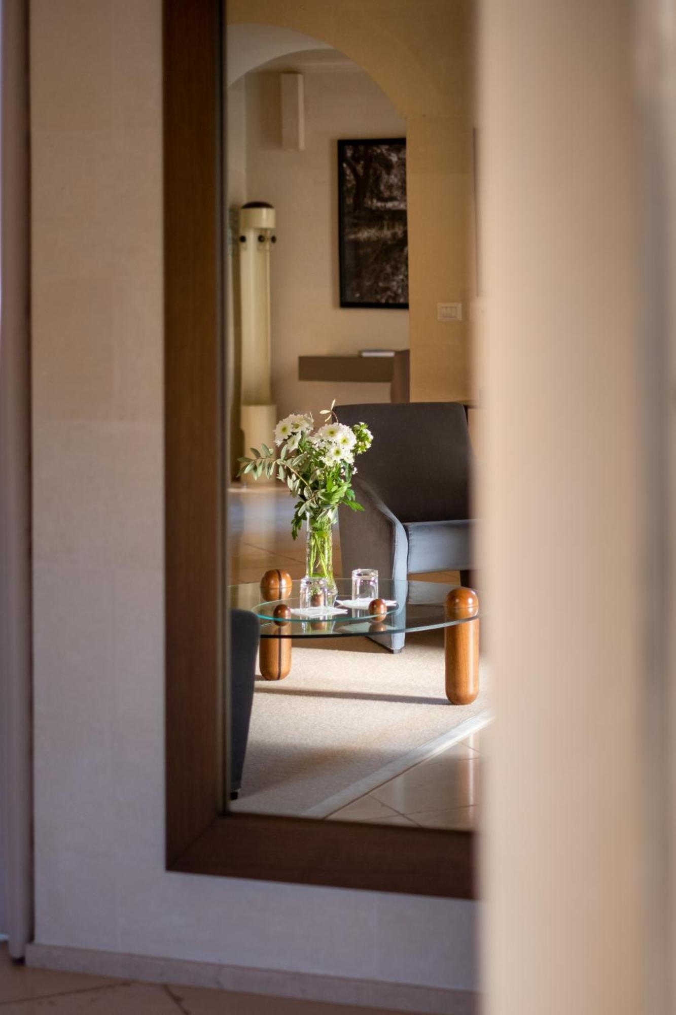 לצ'ה La Fiermontina Luxury Home Hotel מראה חיצוני תמונה