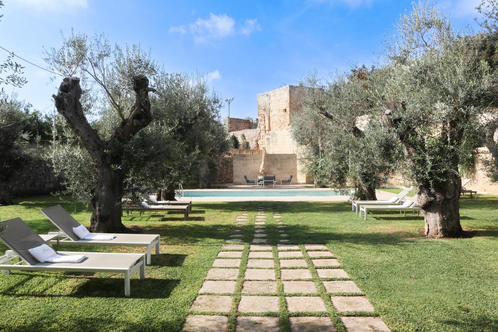 לצ'ה La Fiermontina Luxury Home Hotel מראה חיצוני תמונה